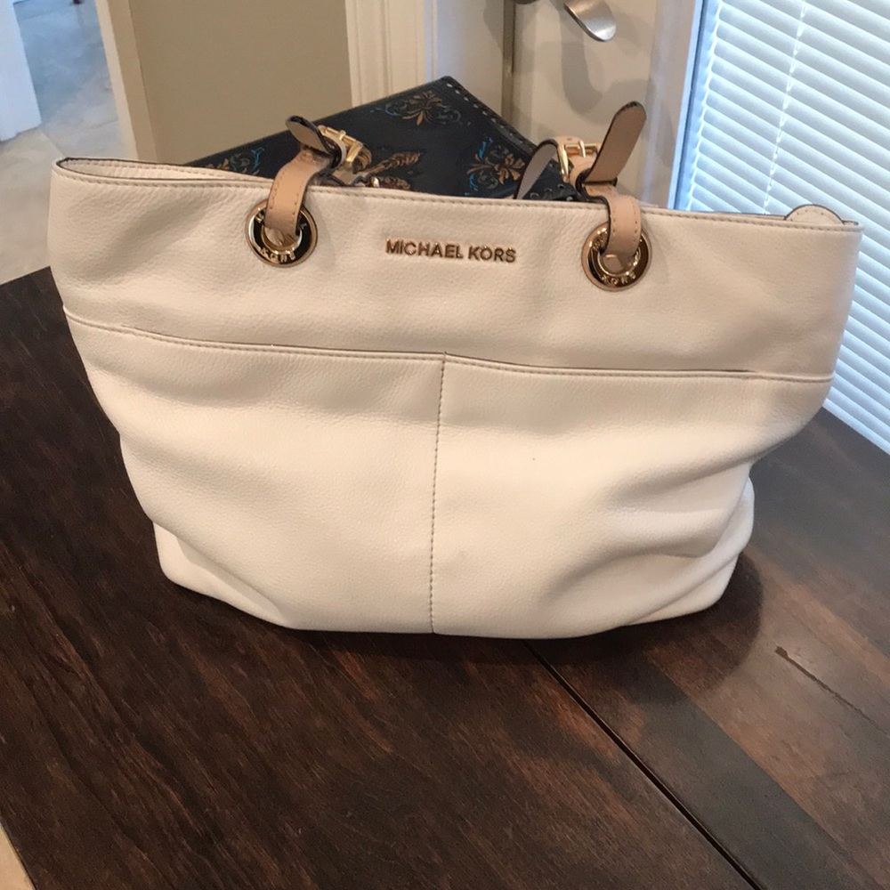 Michael Kors tote